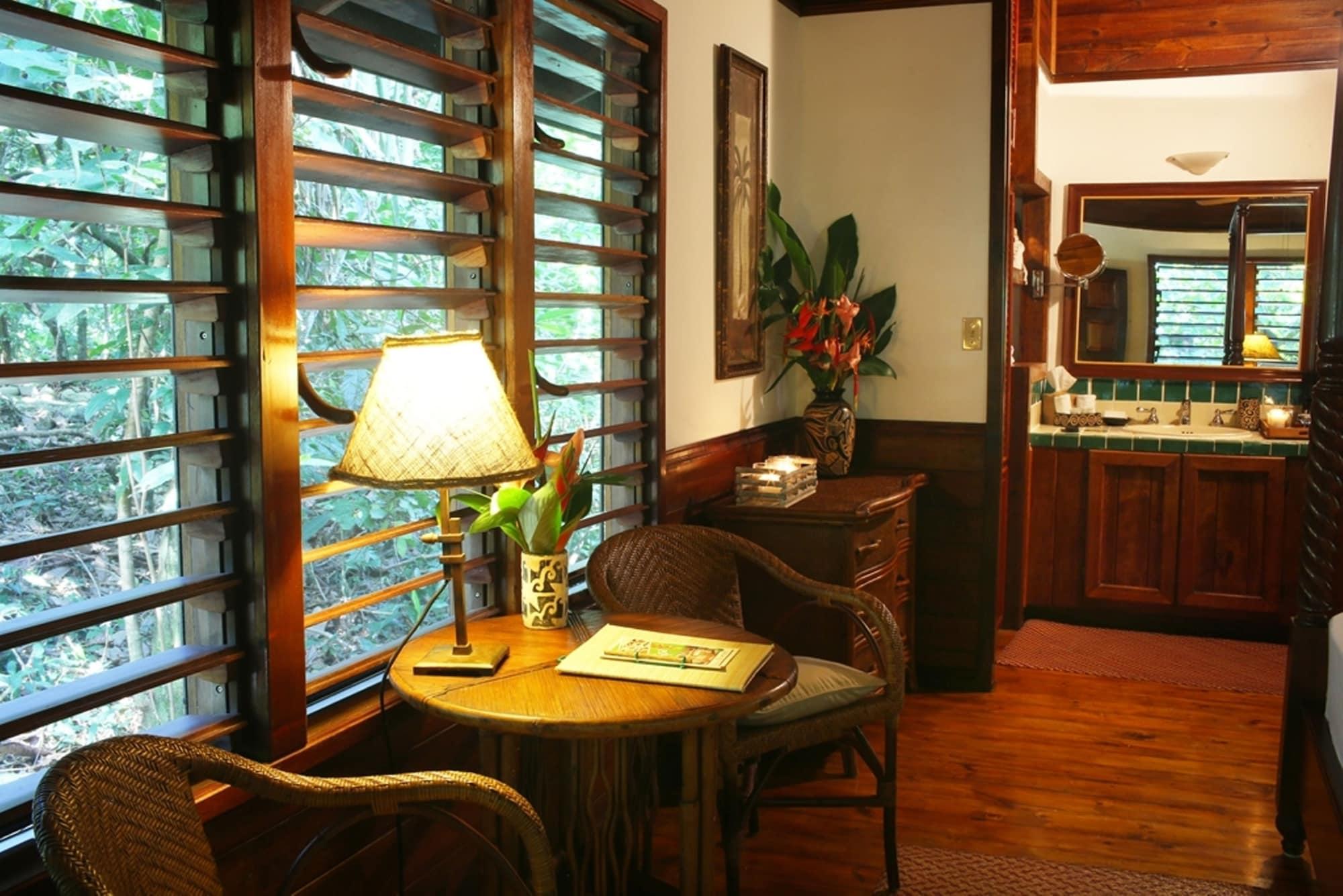 The Lodge & Spa At Pico Bonito El Pino ภายนอก รูปภาพ